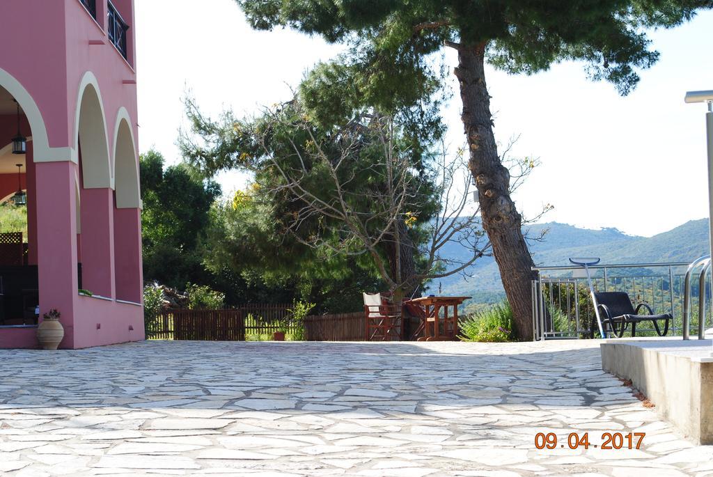 Villa Eora Keri 외부 사진