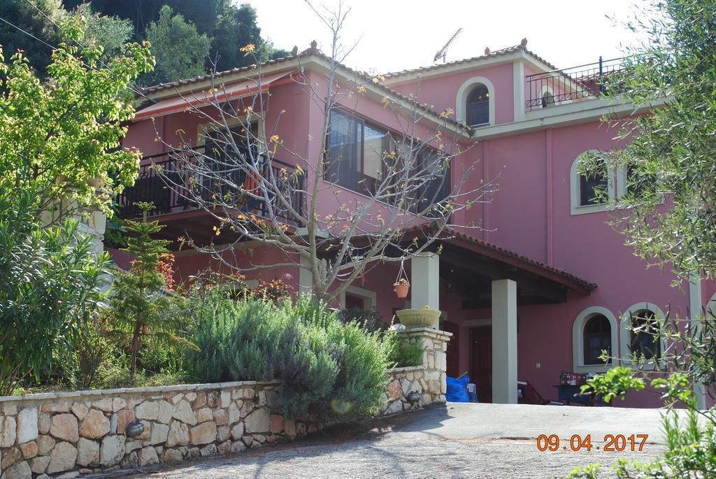Villa Eora Keri 외부 사진