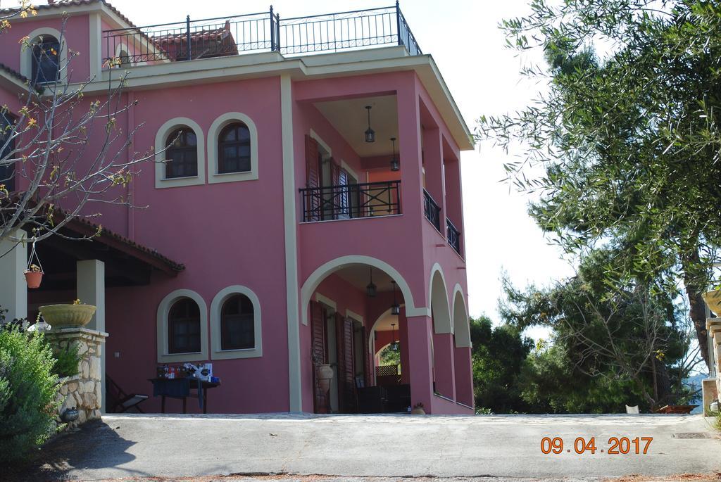 Villa Eora Keri 외부 사진