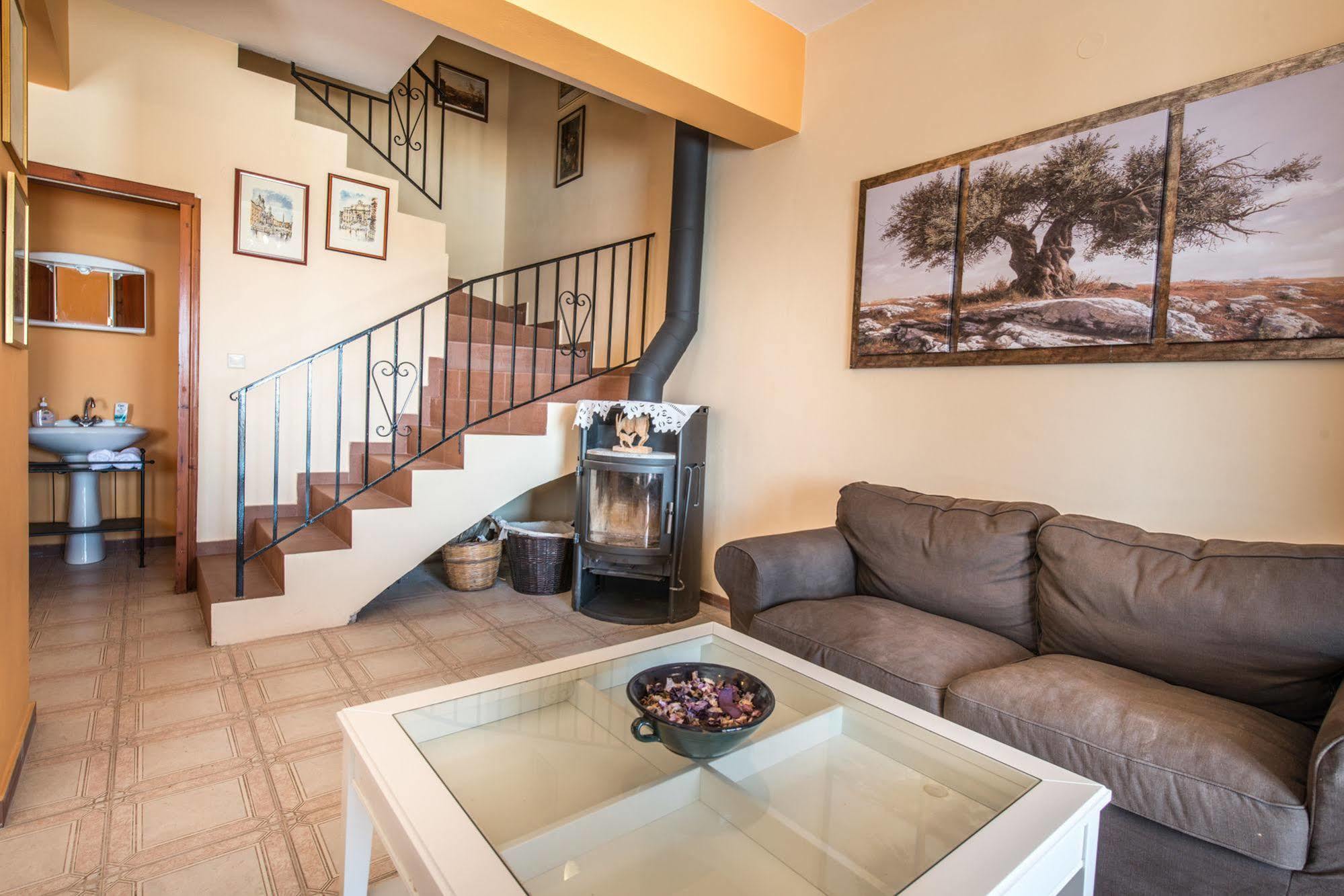 Villa Eora Keri 외부 사진