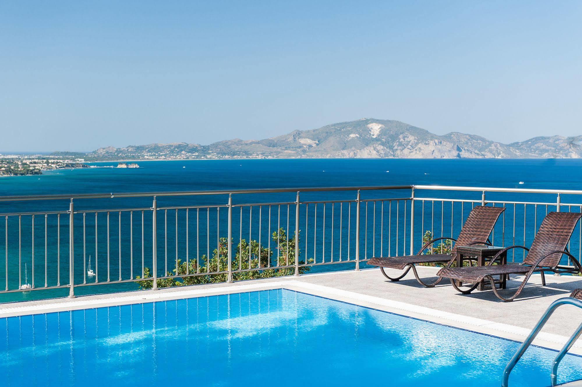 Villa Eora Keri 외부 사진