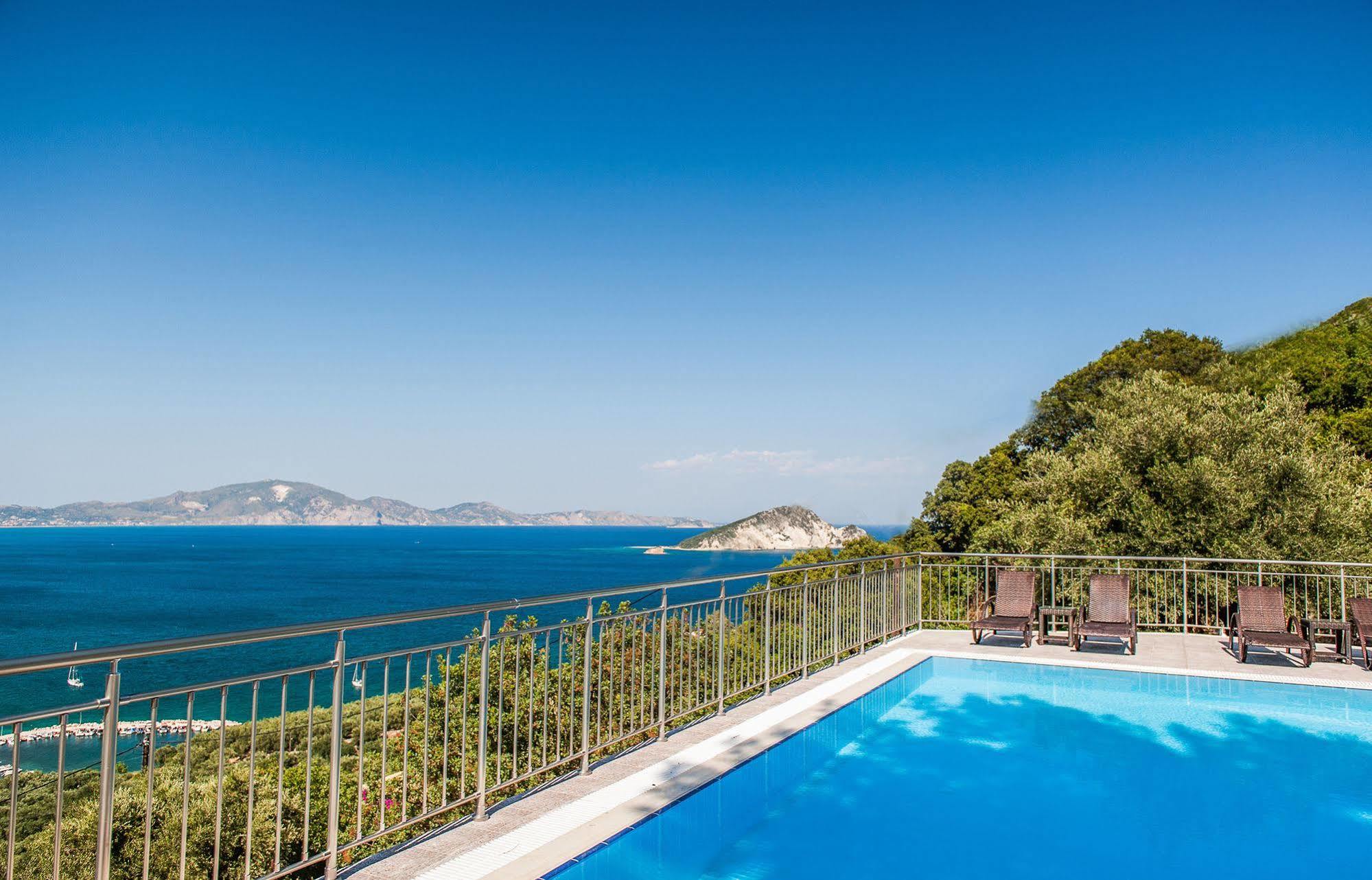 Villa Eora Keri 외부 사진