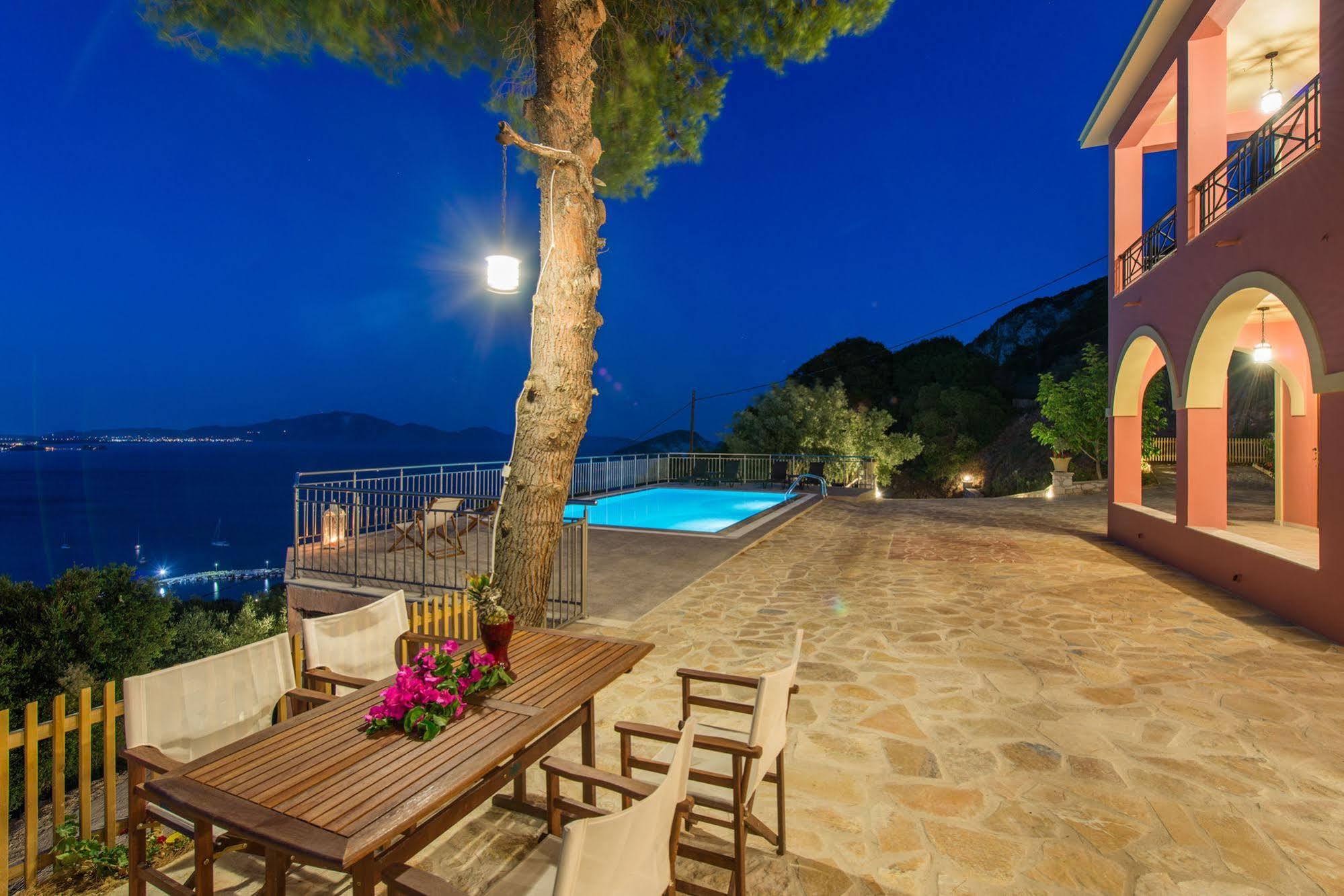 Villa Eora Keri 외부 사진